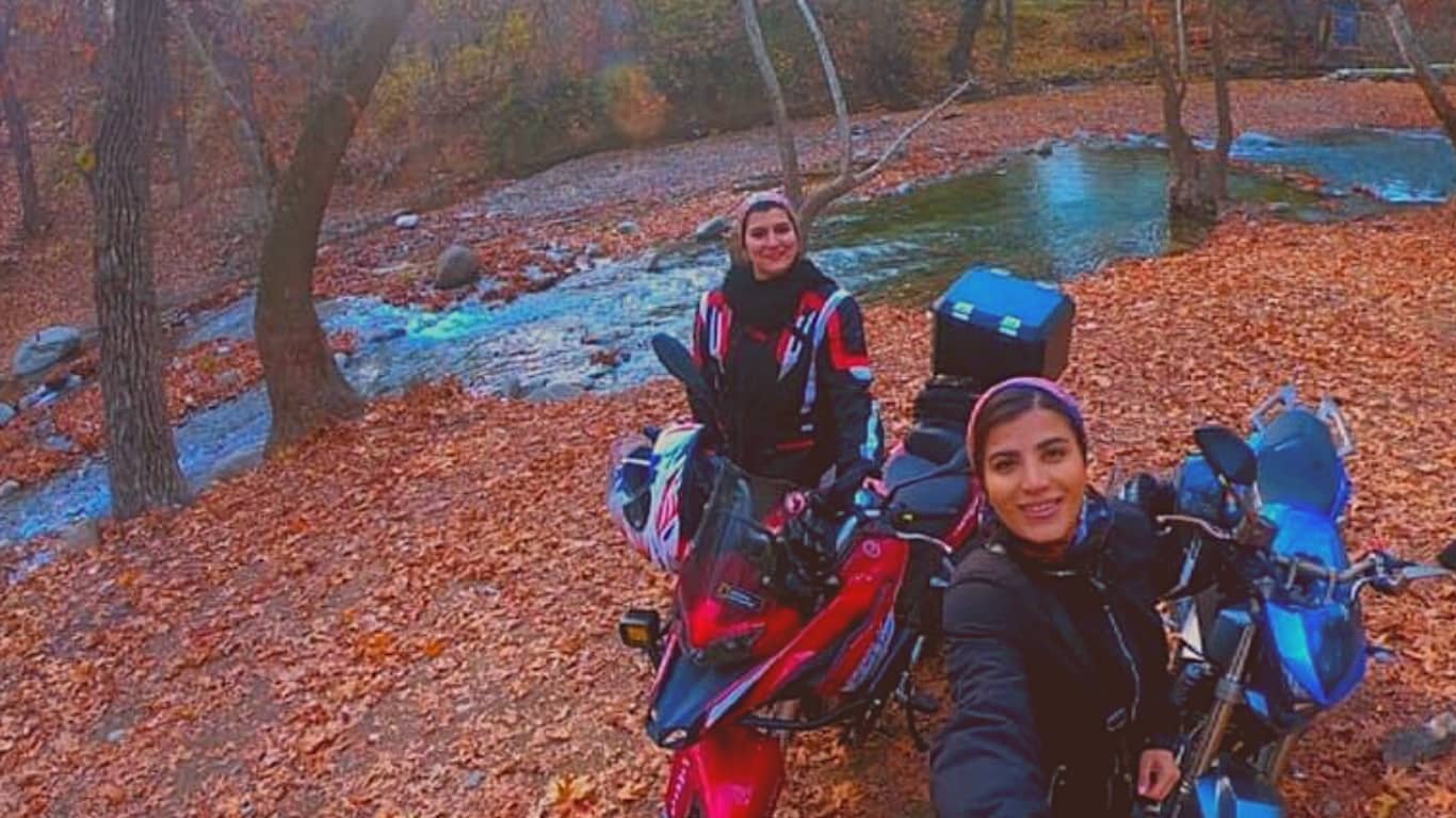 MOTORCYCLE WOMEN ROAD TRIP IRAN