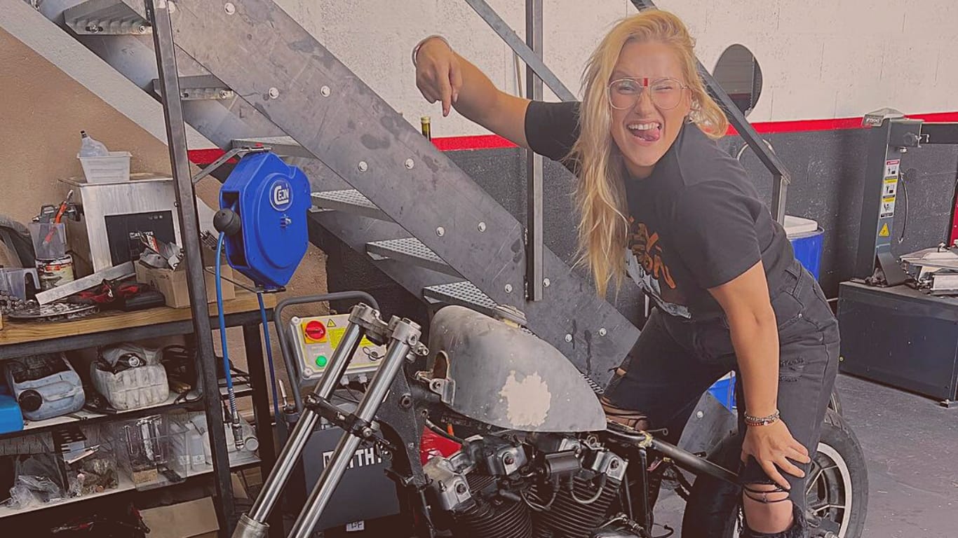 Agathe Sivera Motorcycle Factory